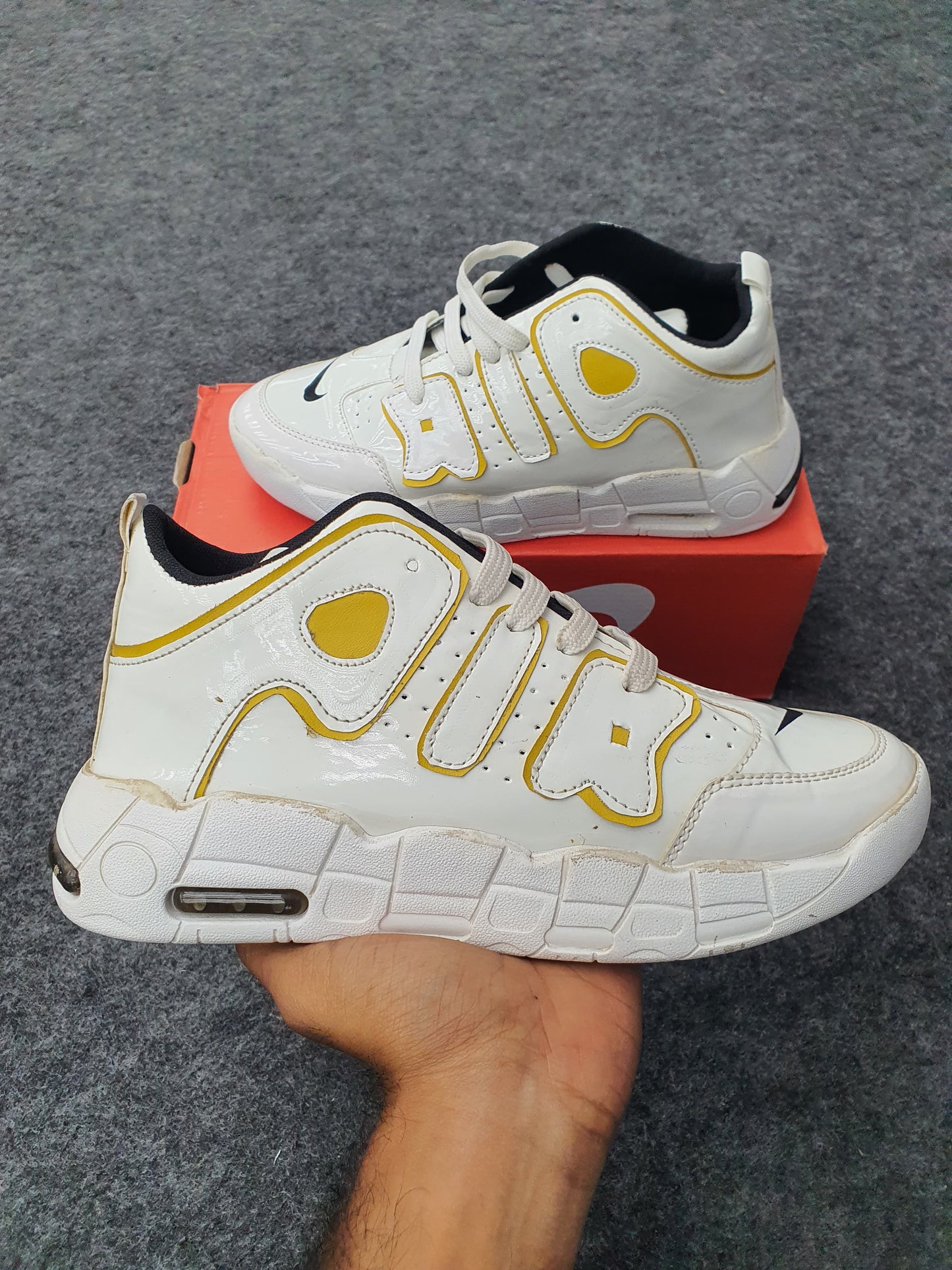 White | Nike Air More Uptempo
