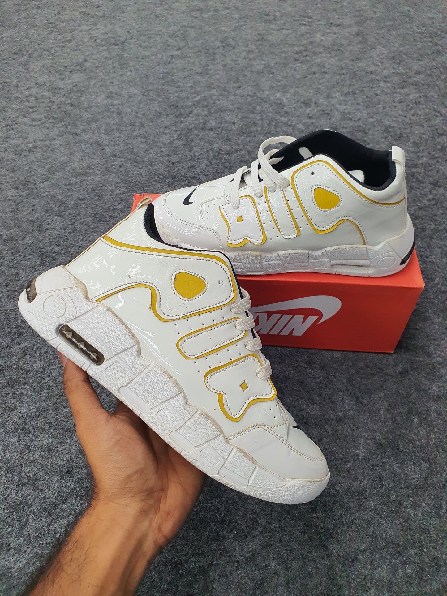 White | Nike Air More Uptempo