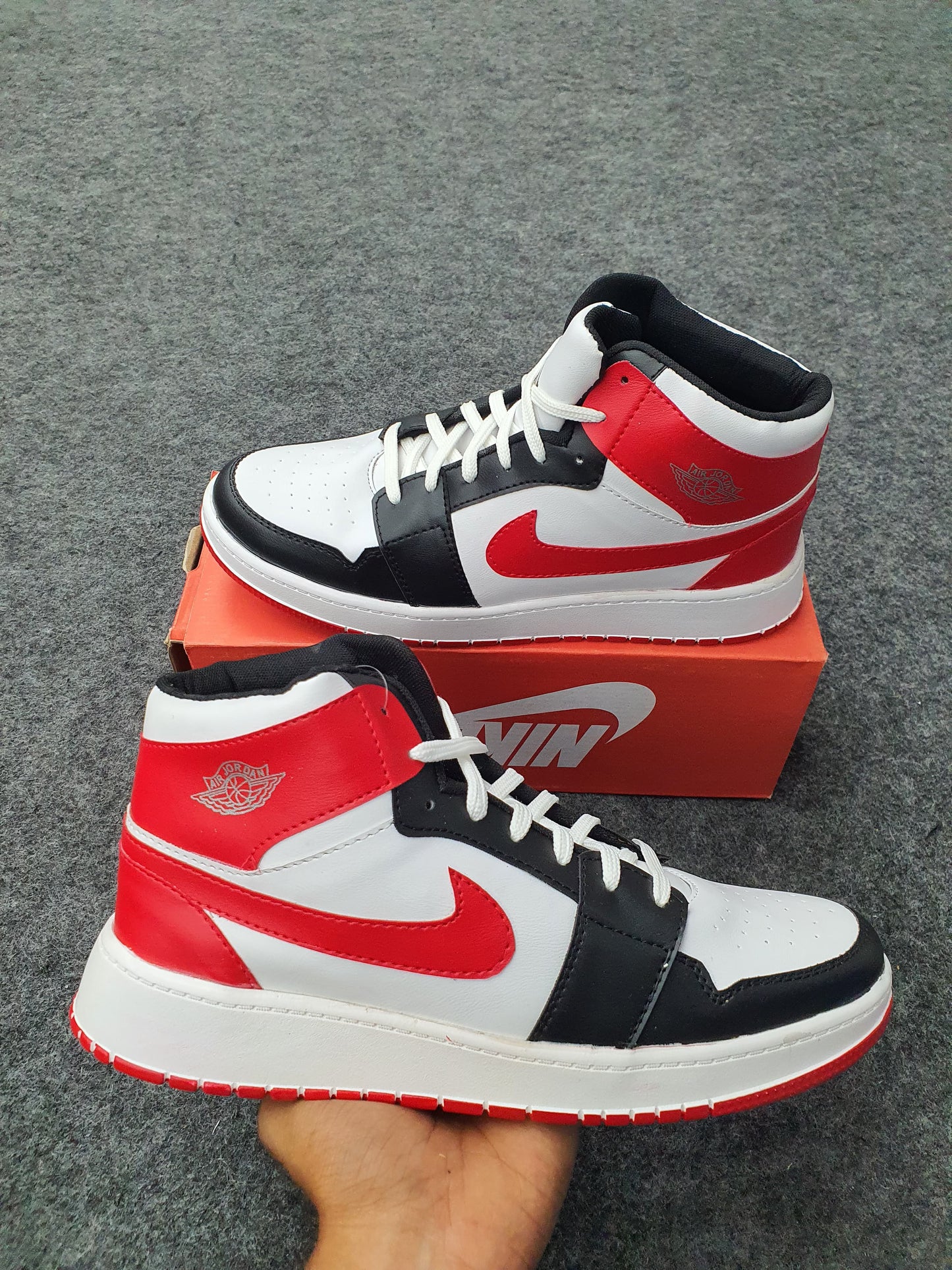 Red | Air Jordan 1 Mid