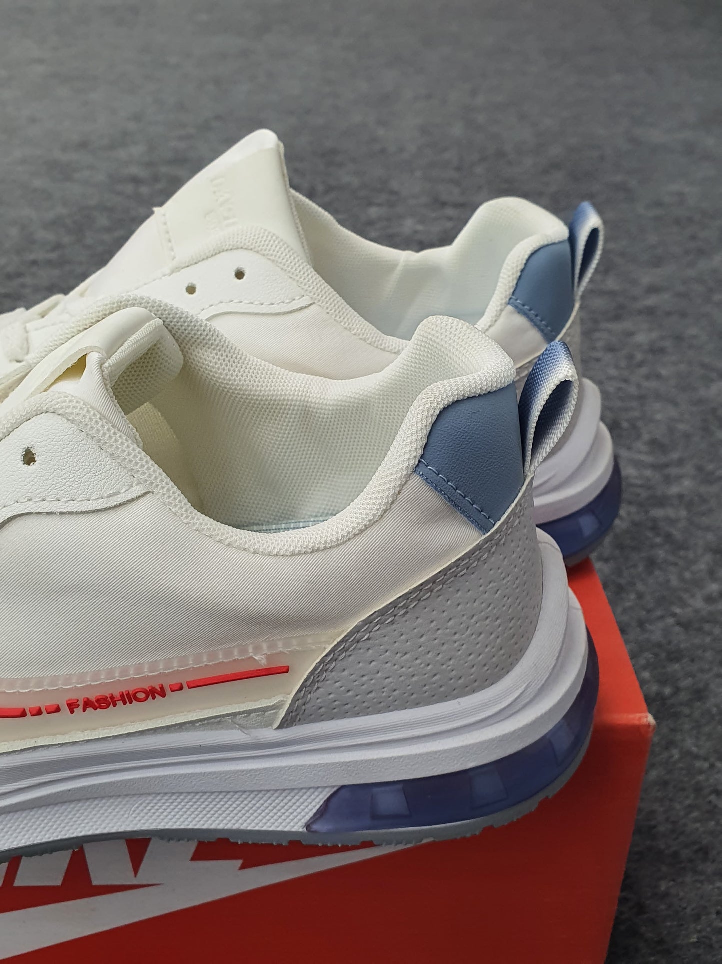Nike Air | knockoff model