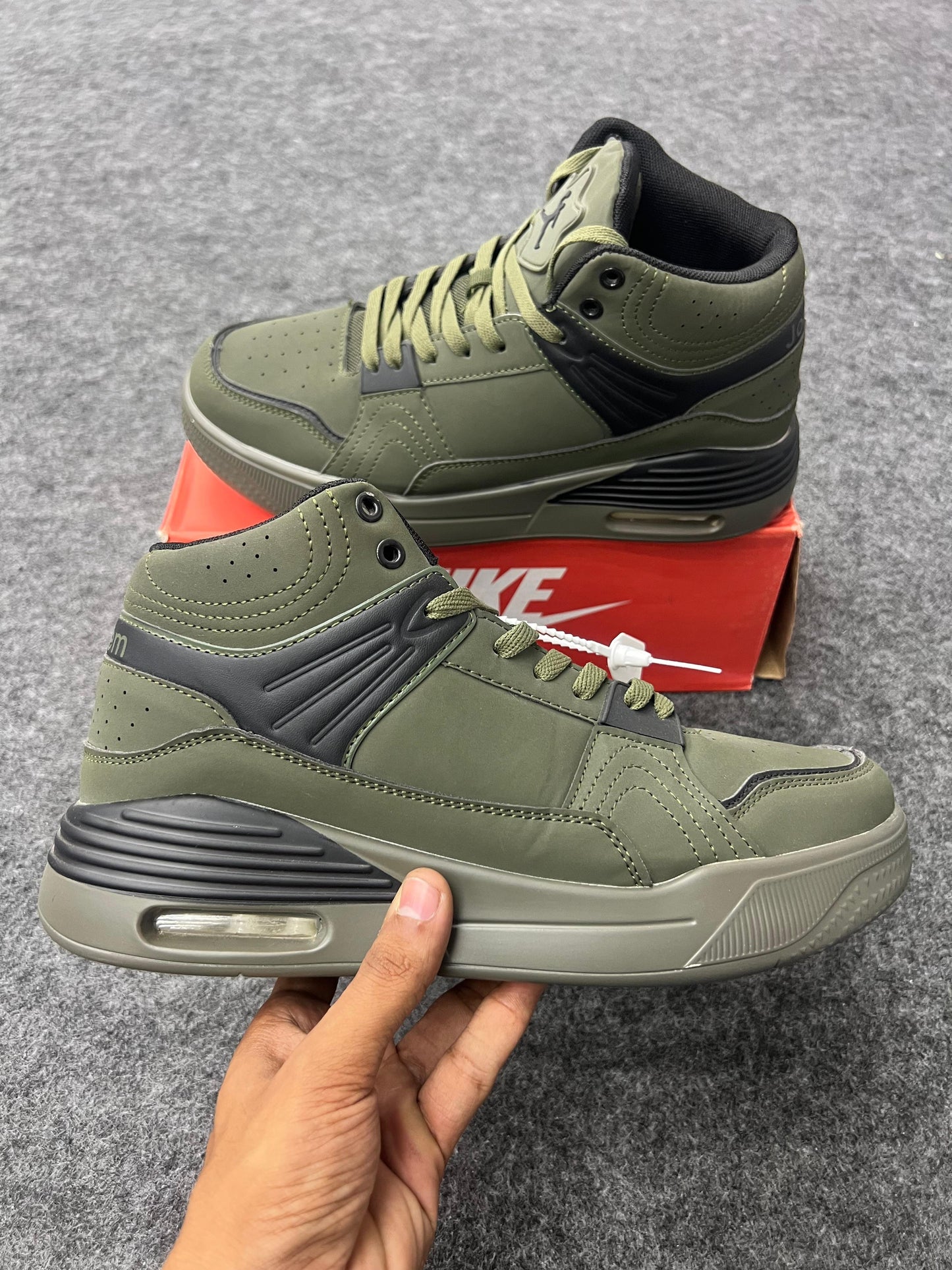 Street Xtreme Sneakers – Olive Green