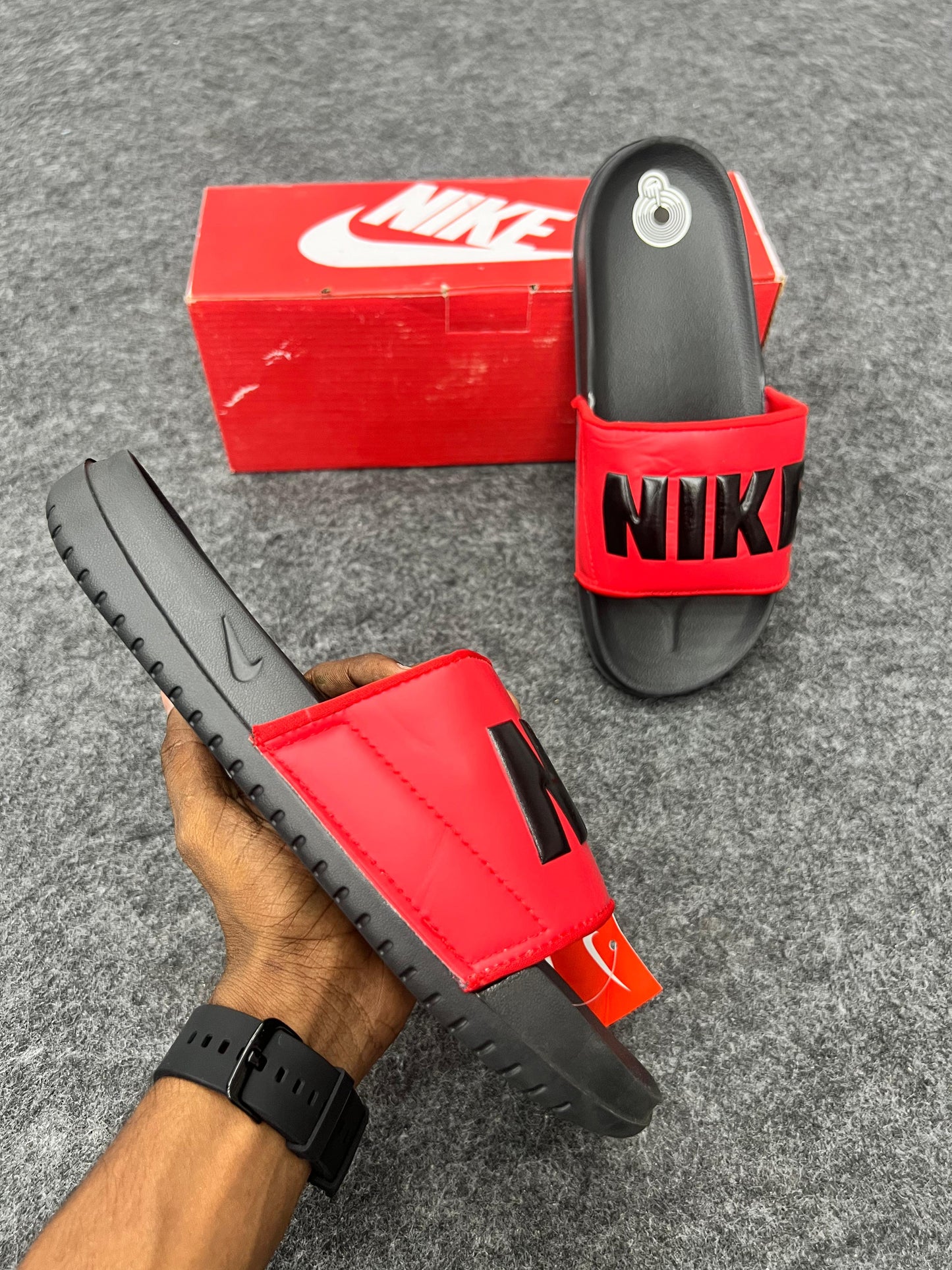 OFFCOURT NIKE RED & BLACK SLIDES