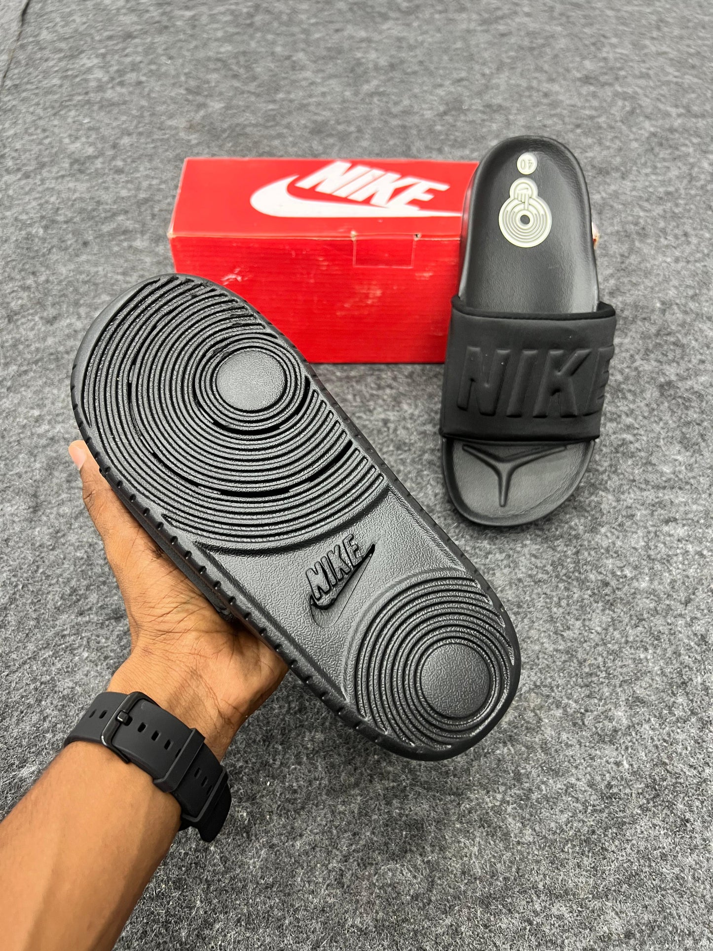 OFFCOURT BLACK STRAP SLIDES