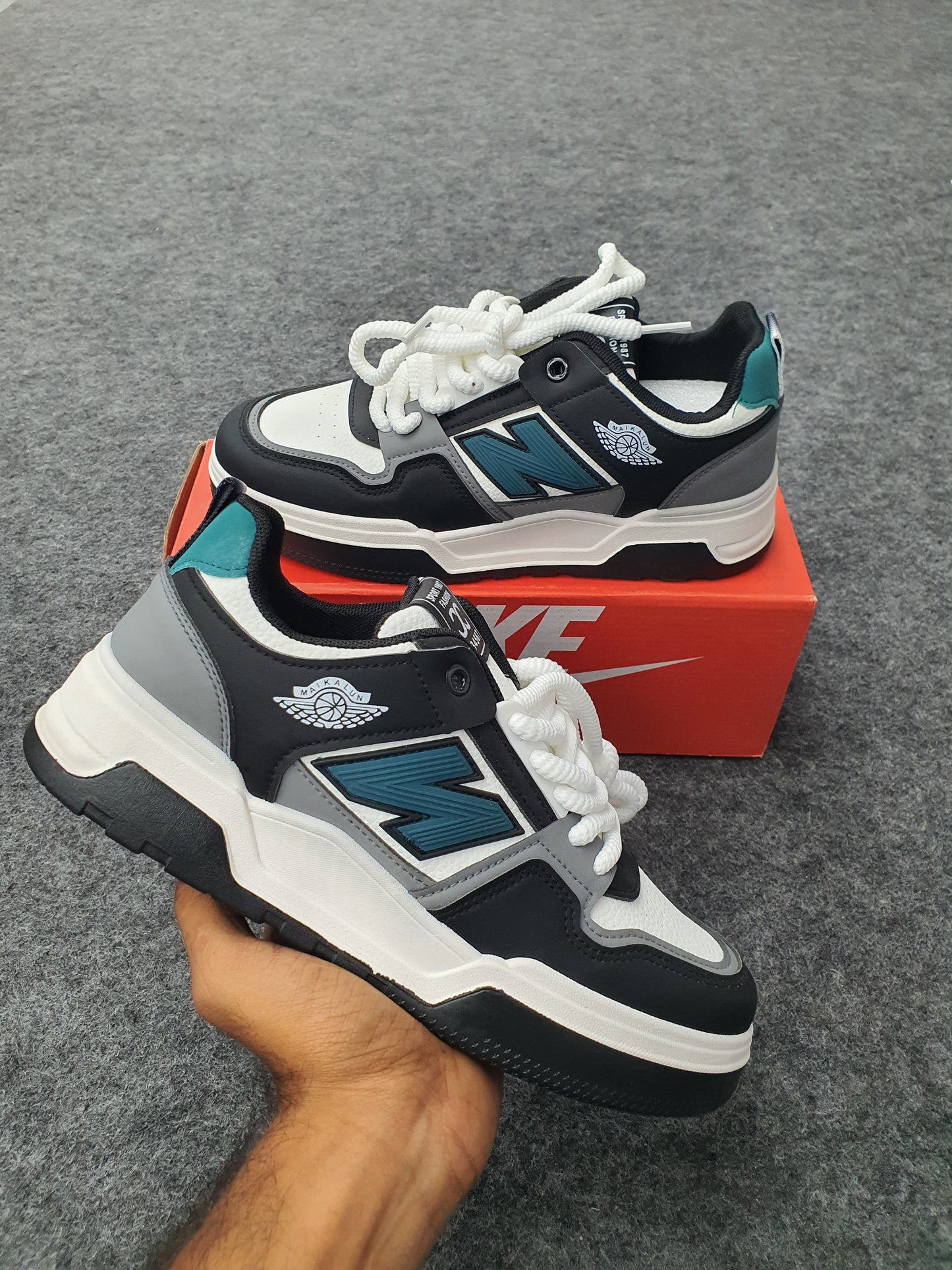 New Balance x Air Jordan (Teal & Black)