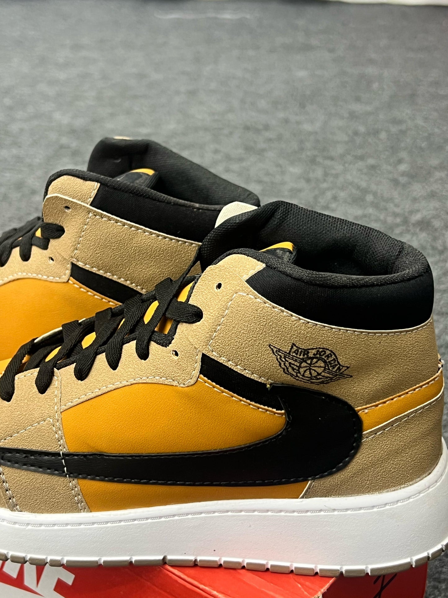 Yellow | Ankle Jordan Shoe
