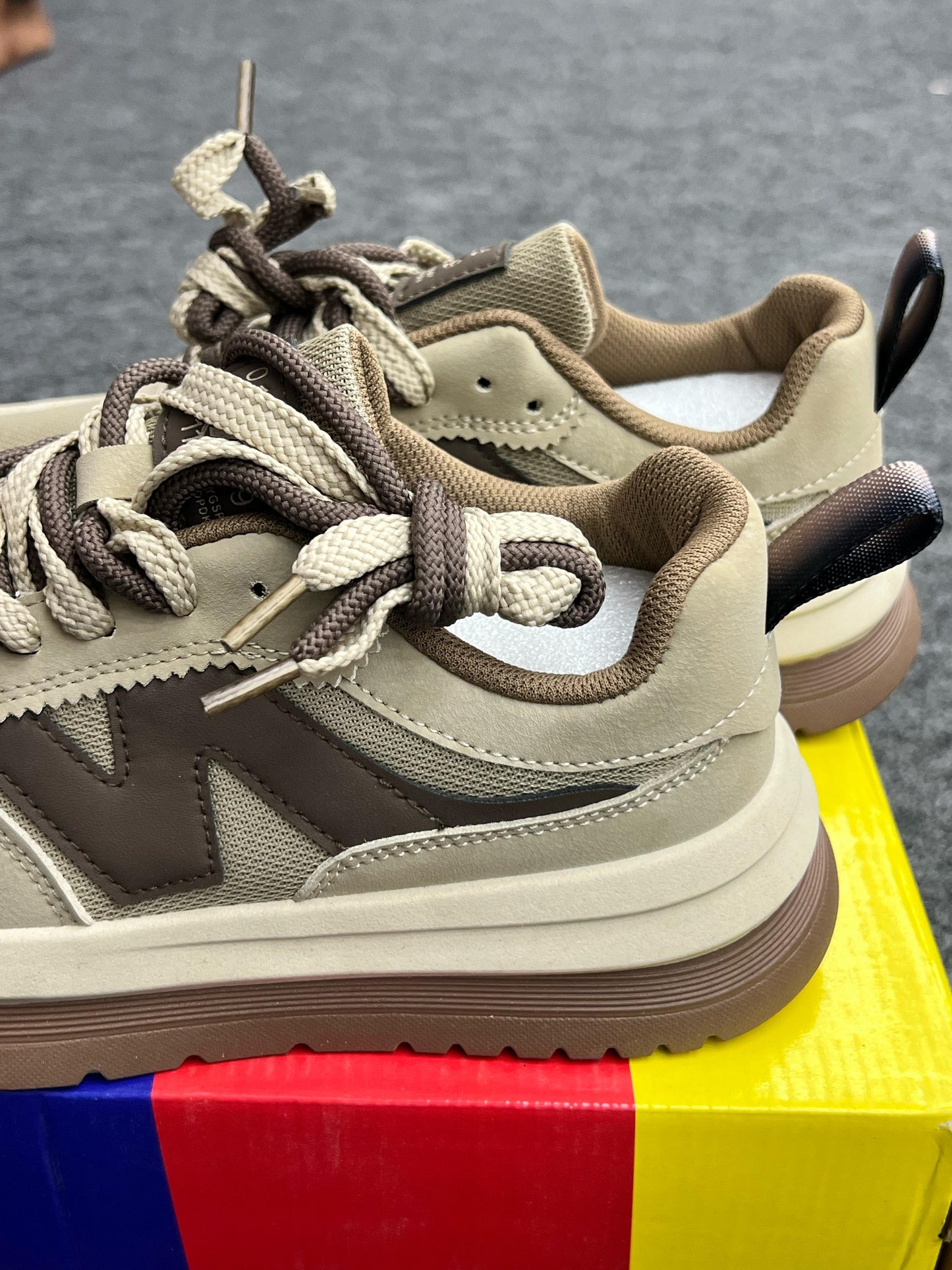 Urban Explorer Beige Sneakers