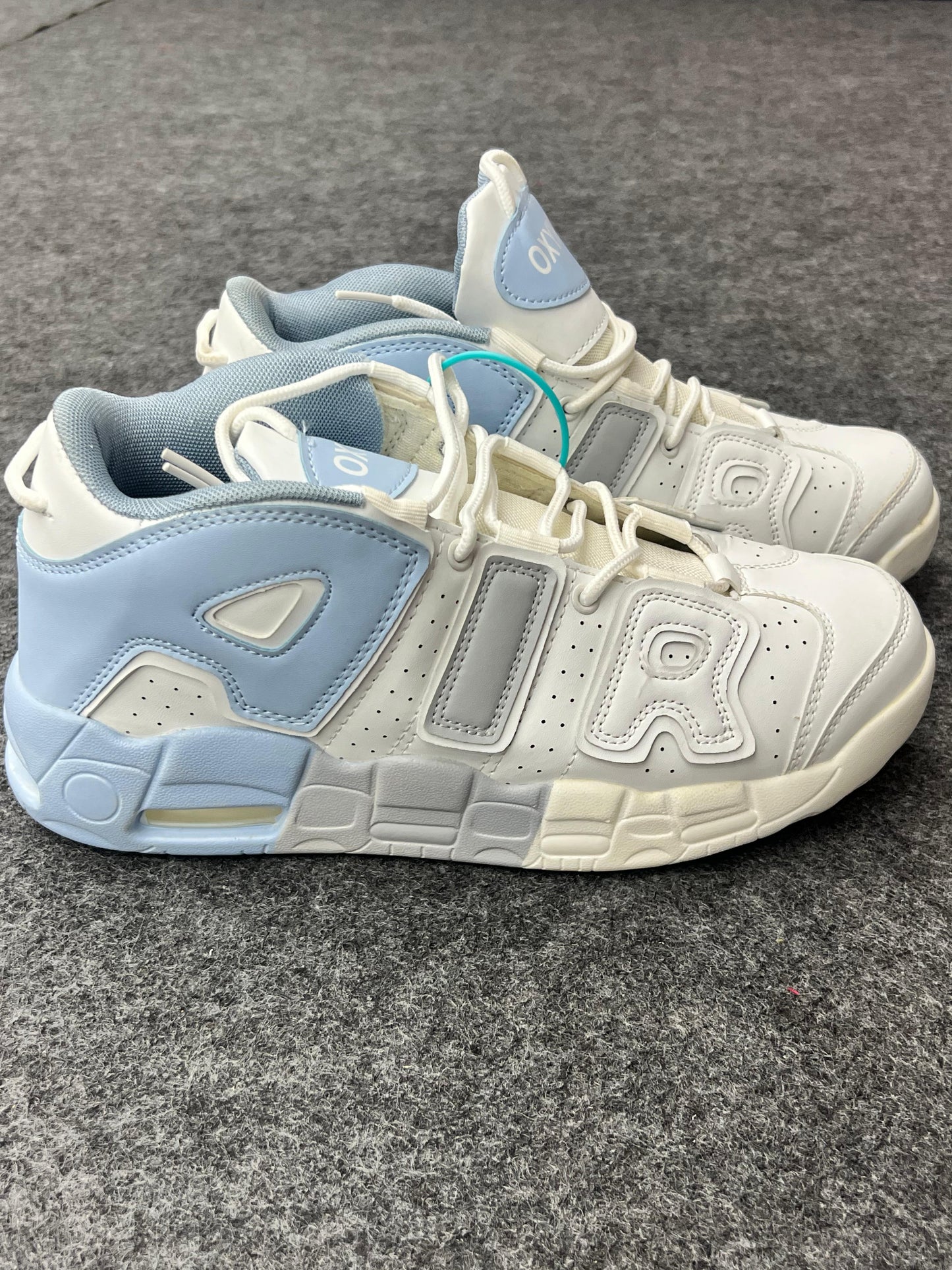 OXYPAIR AIR Retro Sneakers – White &amp; Baby Blue