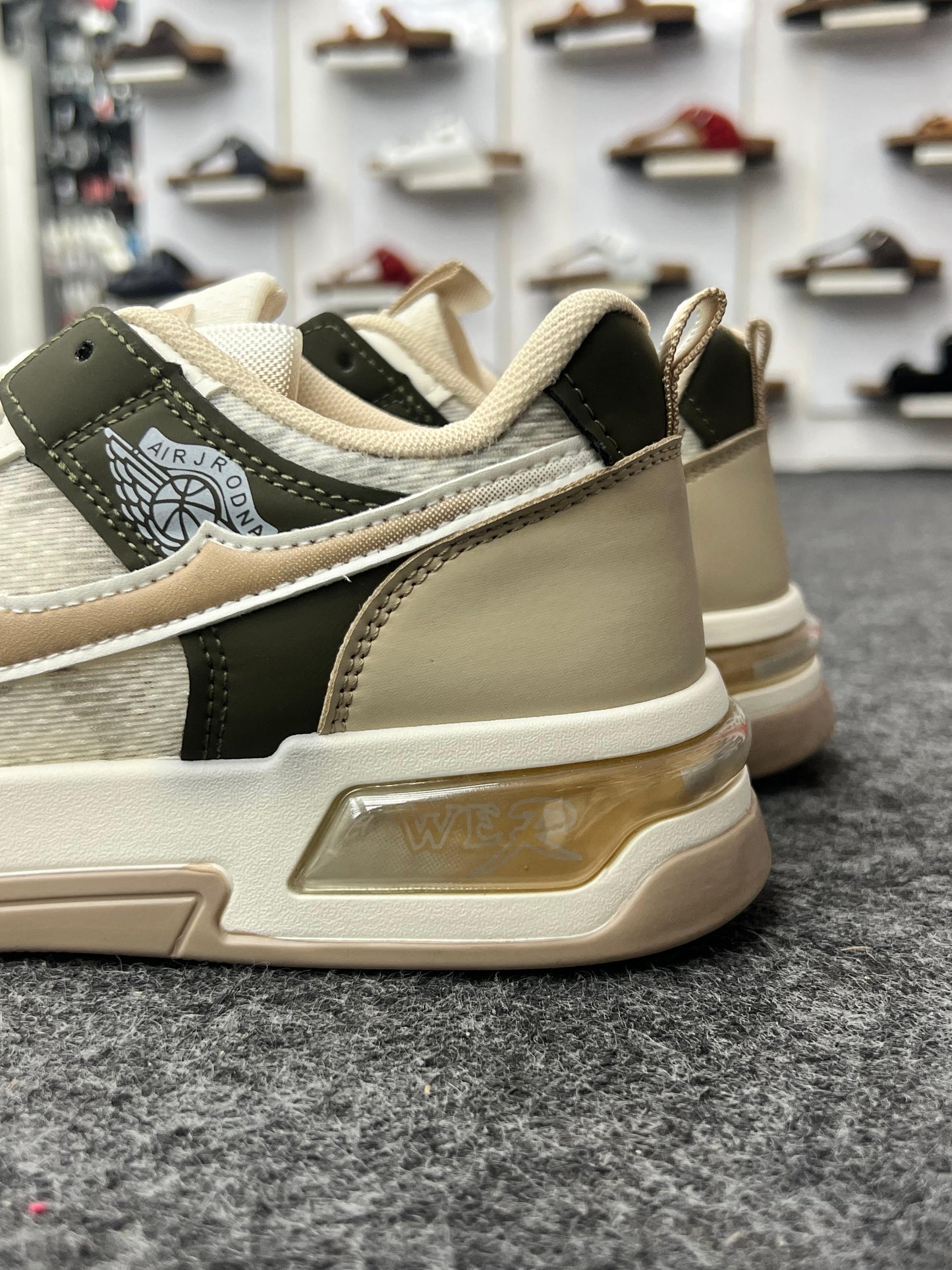 Urban Cream-Olive Sneakers