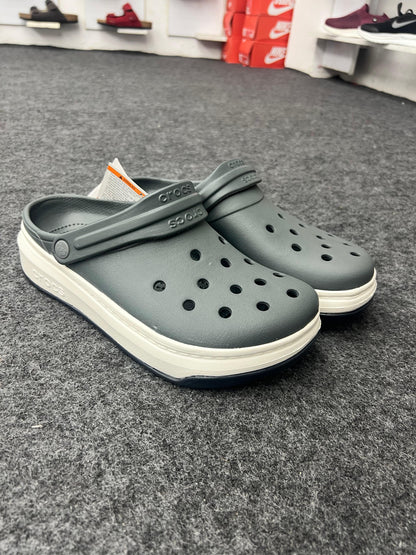 Classic Platform Crocs – Slate Grey