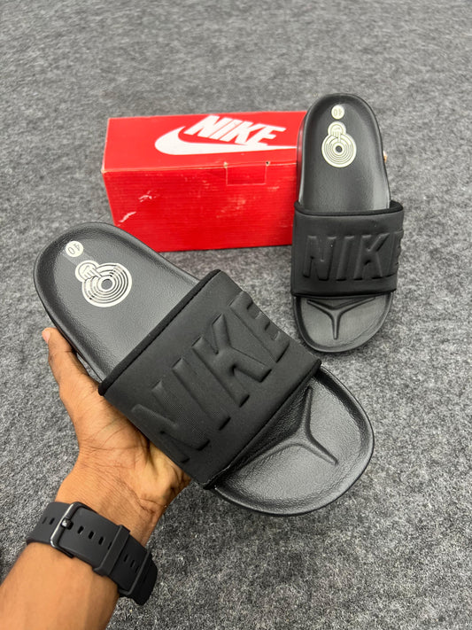 OFFCOURT BLACK STRAP SLIDES