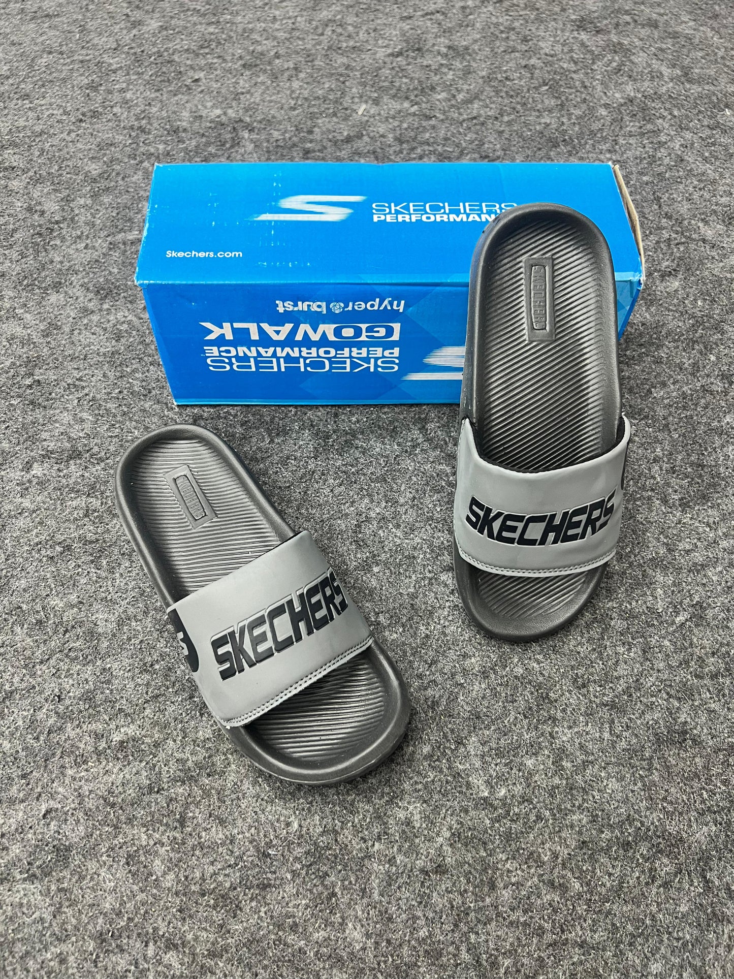 GREY STRAP WITH BOLD BLACK SKECHERS