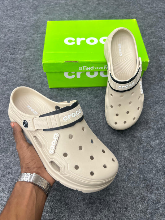 BEIGE CROCS CLOGS