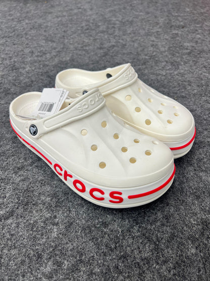 CLASSIC WHITE CROCS CLOGS