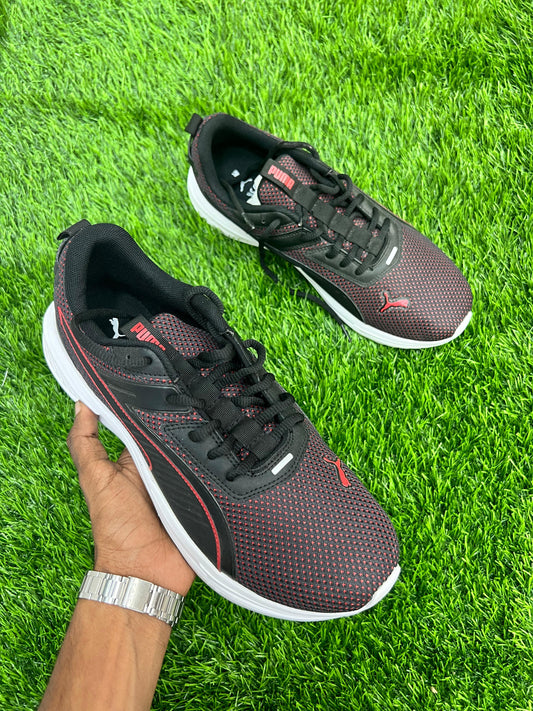 BLACK & RED SNEKERS PUMA