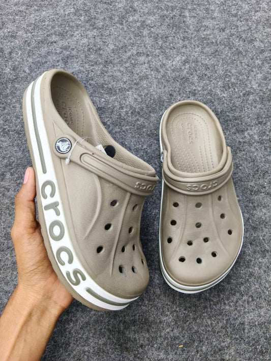 BEIGE CROCS