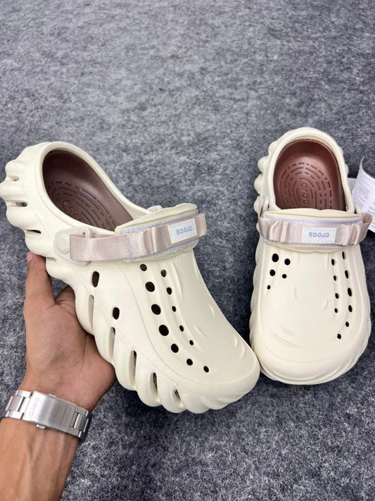 CREAM WAVE DESGIN ECHO CROCS